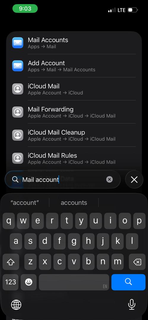 iPhone Mail Accounts screen